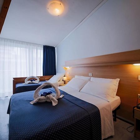 Hotel Mimosa Λινιάνο Σαμπιαντόρο Εξωτερικό φωτογραφία