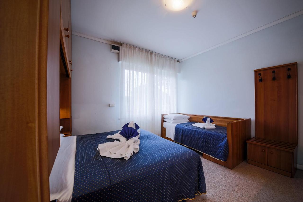 Hotel Mimosa Λινιάνο Σαμπιαντόρο Εξωτερικό φωτογραφία