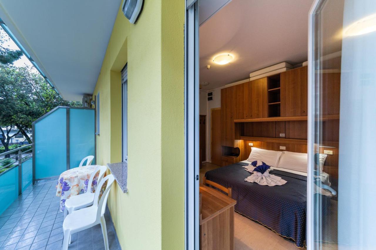 Hotel Mimosa Λινιάνο Σαμπιαντόρο Εξωτερικό φωτογραφία